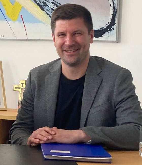 Startschuss für neue Oberbürgermeister: Daniel Liebetruth (SPD) ist im Rathaus eingezogen
